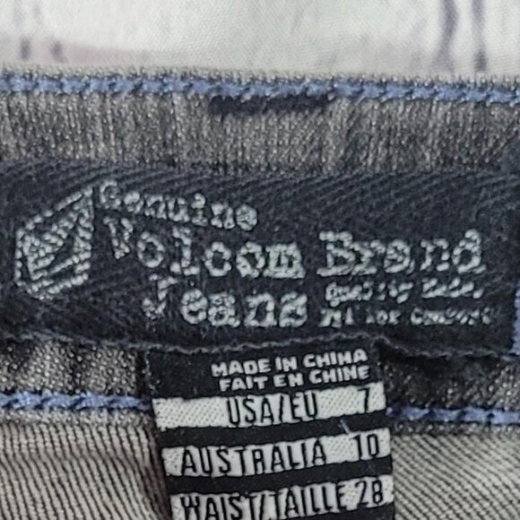 Volcom Grey Straight Leg Jeans | W28 L32 | Size 7 | Skater Style - Picture 2 of 6